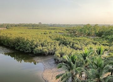 the-gambia/tendaba-camp/landmark/makasutu