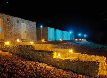 jordan/wadi-ghuweir/landmark/wadi-al-ghwer-camp