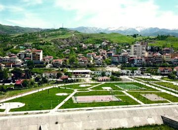 albania/librazhd/landmark/parku-i-qershive