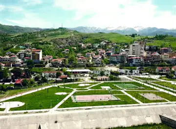 Parku i Qershive