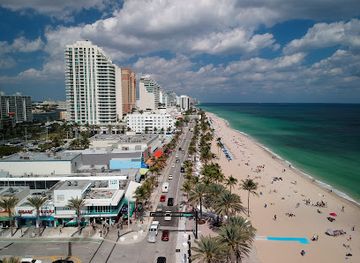 florida/fort-lauderdale/fort-lauderdale-beach/landmark/las-olas-beach