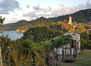 grenada/saint-andrew/landmark/leapers-hill