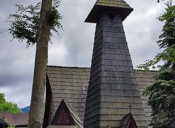 poland/zakopane/landmark/pomnik-chalubinskiego-i-sabaly