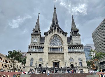 colombia/manizales/landmark/cathedral-basilica-of-our-lady-of-rosary-manizales
