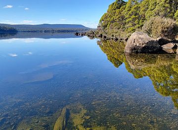 australia/cradle-mountain-lake-st-clair-national-park/landmark/lake-st-clair-visitor-centre