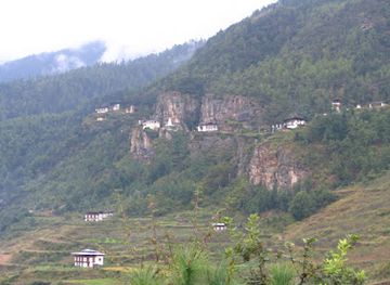 bhutan/paro/landmark/khangkhu-lhakhang