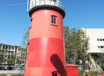 netherlands/dutch-coast/landmark/the-low-light-of-the-hook-of-holland