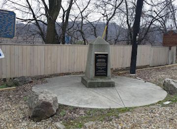 ohio/southeast-ohio/landmark/gateway-to-the-northwest-ohio-historical-marker
