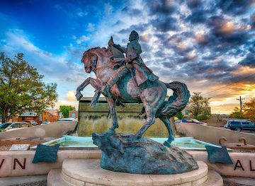 new-mexico/albuquerque/landmark/old-town-plaza
