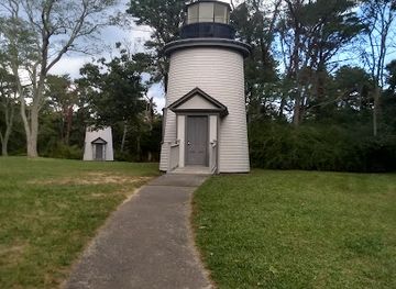 massachusetts/cape-cod/landmark/three-sisters-lighthouses