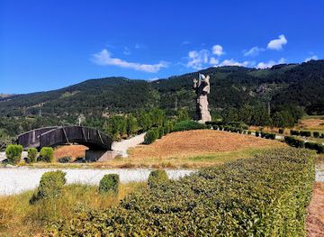 bulgaria/sredna-gora/landmark/borimechkata-monument