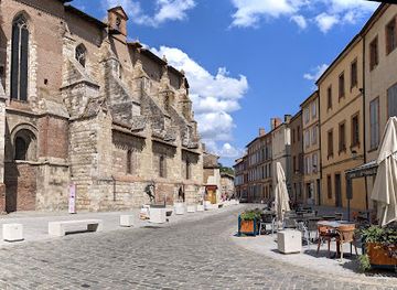 france/aquitaine/landmark/saint-pierre-abbey-in-moissac
