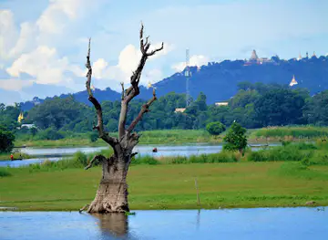 Taung Tha Man Lake