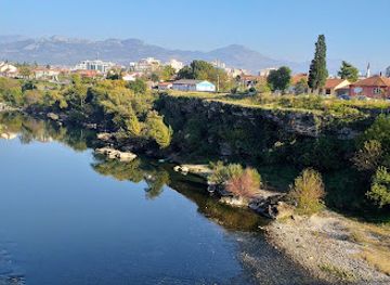 montenegro/lake-skadar/landmark/king-nikola-monument