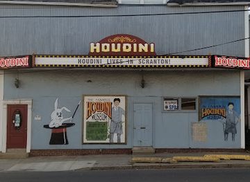 pennsylvania/scranton/landmark/houdini-museum-tour-magic-show-weekends