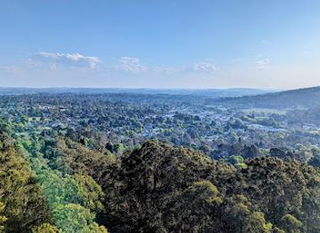 australia/central-highlands/landmark/mount-gibraltar