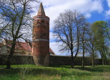 poland/lubusz-land/landmark/baszta-krzakow