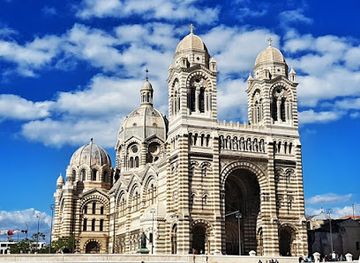 france/marseille/la-joliette/landmark/le-panier-marseillais