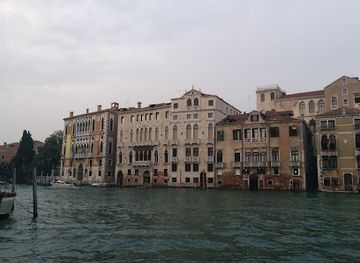 italy/veneto/landmark/portrait-of-the-four-tetrarchs