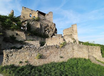 austria/lower-austria/landmark/durnstein-castle