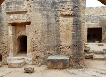 cyprus/tombs-of-the-kings/landmark/tomb-7