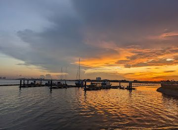 malaysia/johor-bahru/danga-bay/landmark/lido-beach