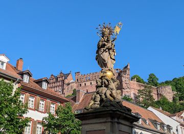 germany/heidelberg/landmark/muttergottesbrunnen-kornmarkt-madonna-heidelberg-peter-van-den-branden-1718