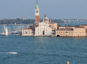 Punta della Dogana - Pinault Collection
