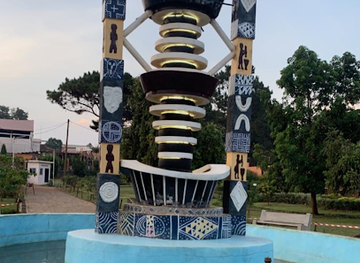 cameroon/yaounde/nlongkak/landmark/cabinet-maitre-n-gann-supermann-rond-point-nlongkak