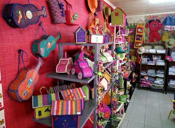 madagascar/antananarivo/isoraka/landmark/lisy-art-gallery