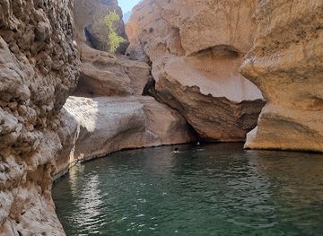 oman/wadi-shab/landmark/wadi-shab-cave