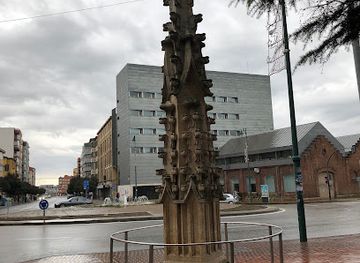 spain/castile-and-leon/landmark/replica-del-pinaculo-de-la-catedral-de-leon