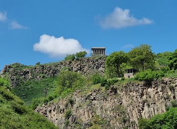 armenia/aparan-reservoir/landmark/symphony-of-stones