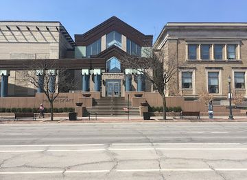 iowa/western-iowa/landmark/cedar-rapids-museum-of-art