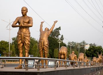 india/chhattisgarh/landmark/surya-namaskar-statue