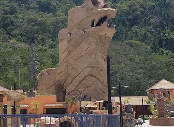 trinidad-and-tobago/st-george-central/landmark/chaguaramas-boardwalk