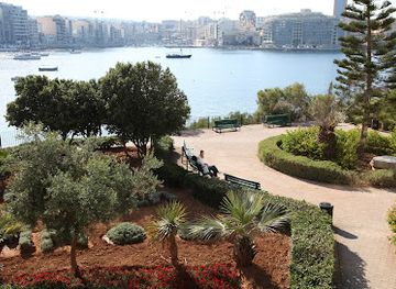 malta/sliema/landmark/gnien-indipendenza