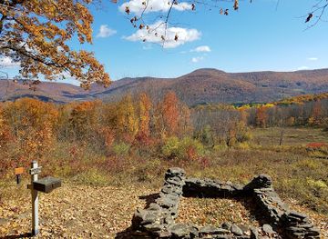 new-york/north-country/landmark/john-burroughs-woodchuck-lodge