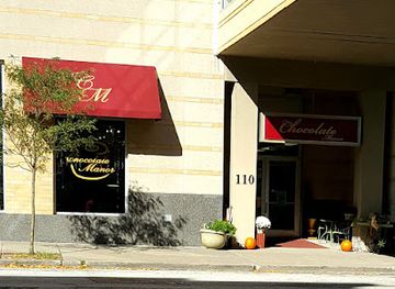 iowa/davenport/landmark/chocolate-manor