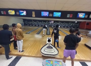 arkansas/pine-bluff/landmark/thunder-lanes-bowling-center