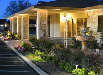 california/manteca/landmark/p-l-fry-son-funeral-home