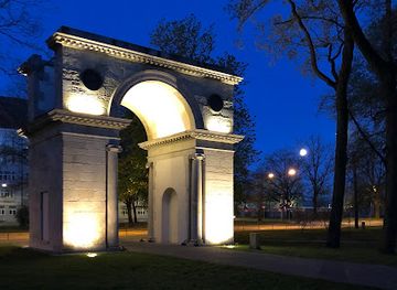 latvia/riga/landmark/aleksandra-varti-aleksandra-triumfa-arka