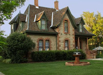 wyoming/snowy-range/landmark/1879-avery-house