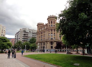 spain/bilbao/landmark/lezama-leguizamon-house