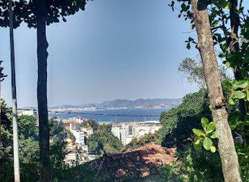 brazil/rio-de-janeiro/santa-teresa/landmark/mirante-do-curvelo