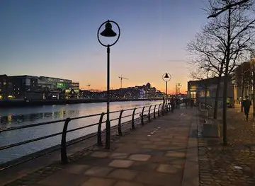 N Wall Quay