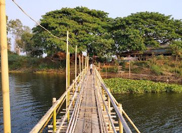 thailand/ubon-ratchathani/landmark/haad-wat-tai