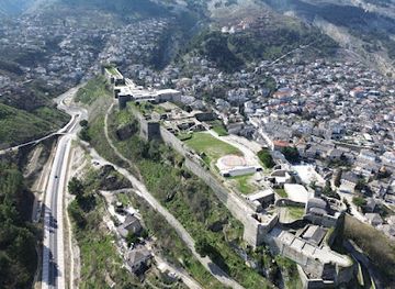 albania/gjirokaster-region/landmark/castle-of-gjirokastra