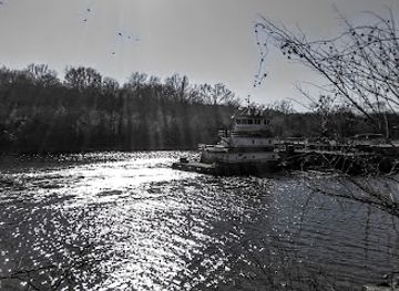 alabama/shoals/landmark/former-florence-wagon-works-site