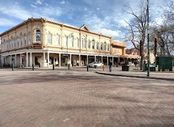 new-mexico/sante-fe/landmark/palace-of-the-governors-photo-archives-at-new-mexico-history-museum